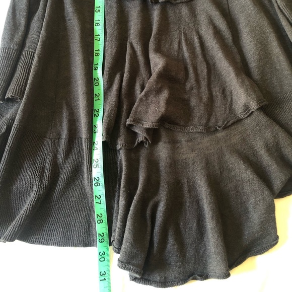 Anthropologie tiered ruffle navy cardigan 3/4 sleeves women’s size XS - Picture 8 of 9